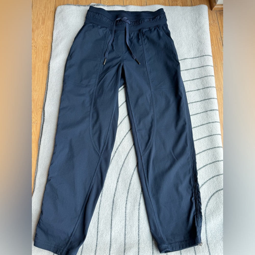 Lululemon Dance Studio Mid-Rise Cropped Pant